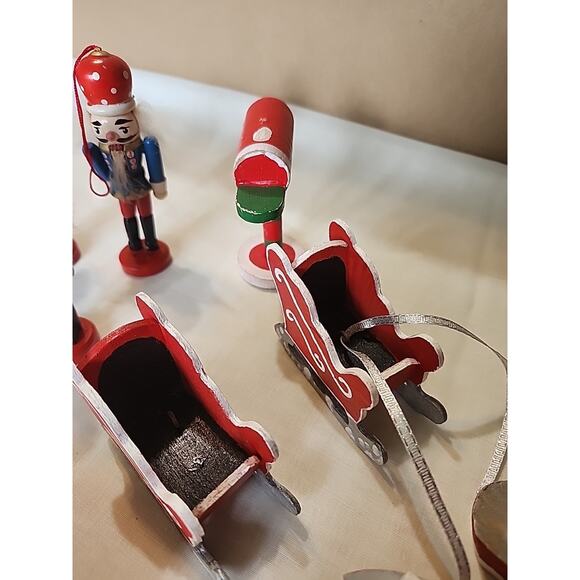 Lot of 28 Wooden Christmas Ornaments Nutcrackers Sleds Candy Canes Soap Box Cars - Picture 5 of 13